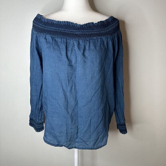 Michael Kors Women’s Blue Chambray Off The Shoulder Smocked Blouse Size S - Picture 1 of 9